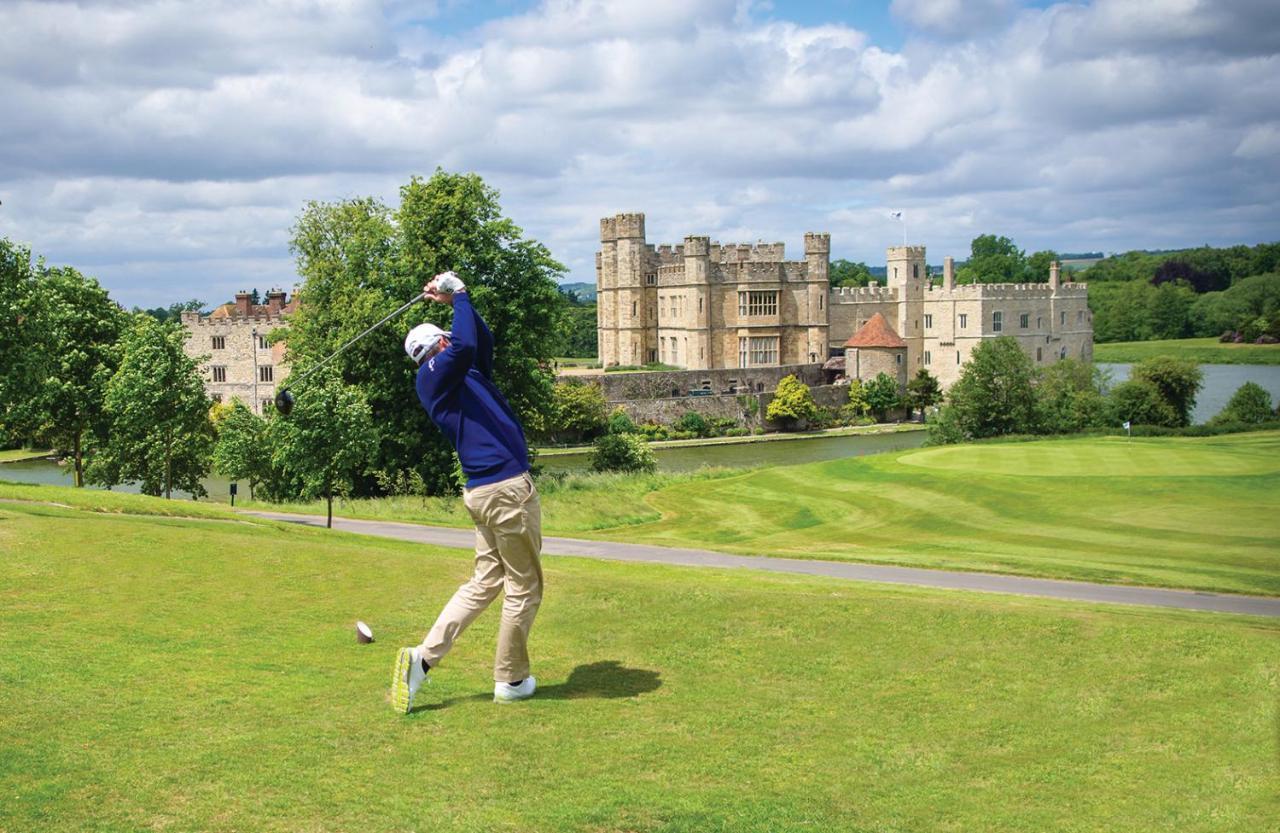 Leeds Castle Stable Courtyard Bed And Breakfast Maidstone Exterior photo