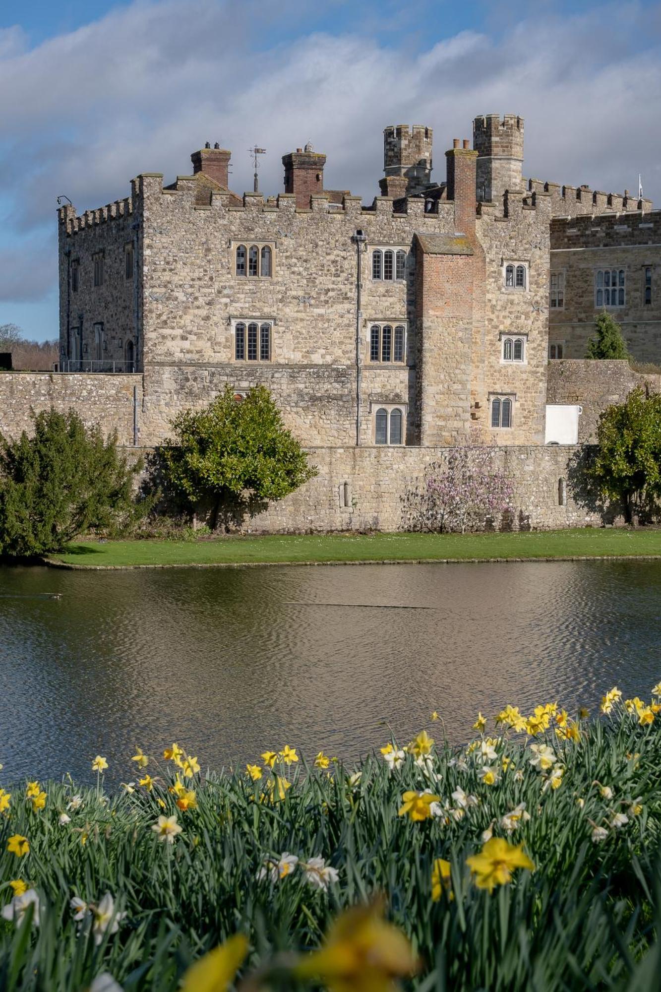 Leeds Castle Stable Courtyard Bed And Breakfast Maidstone Exterior photo